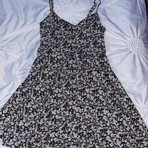 Super cute forever 21 floral dress